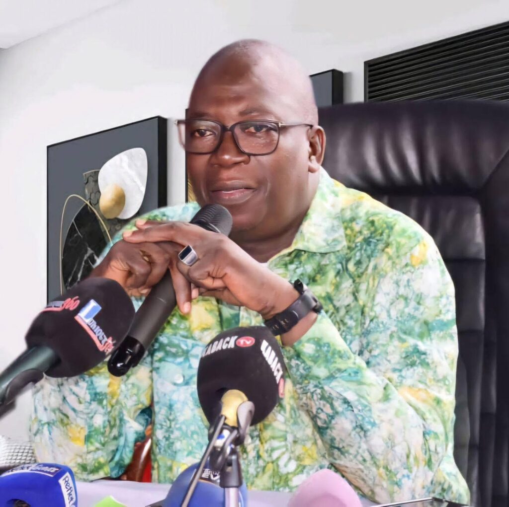 IMG_5101-1024x1021 Conakry : L’ex-bâtonnier Mohamed Traoré enlevé à son domicile .