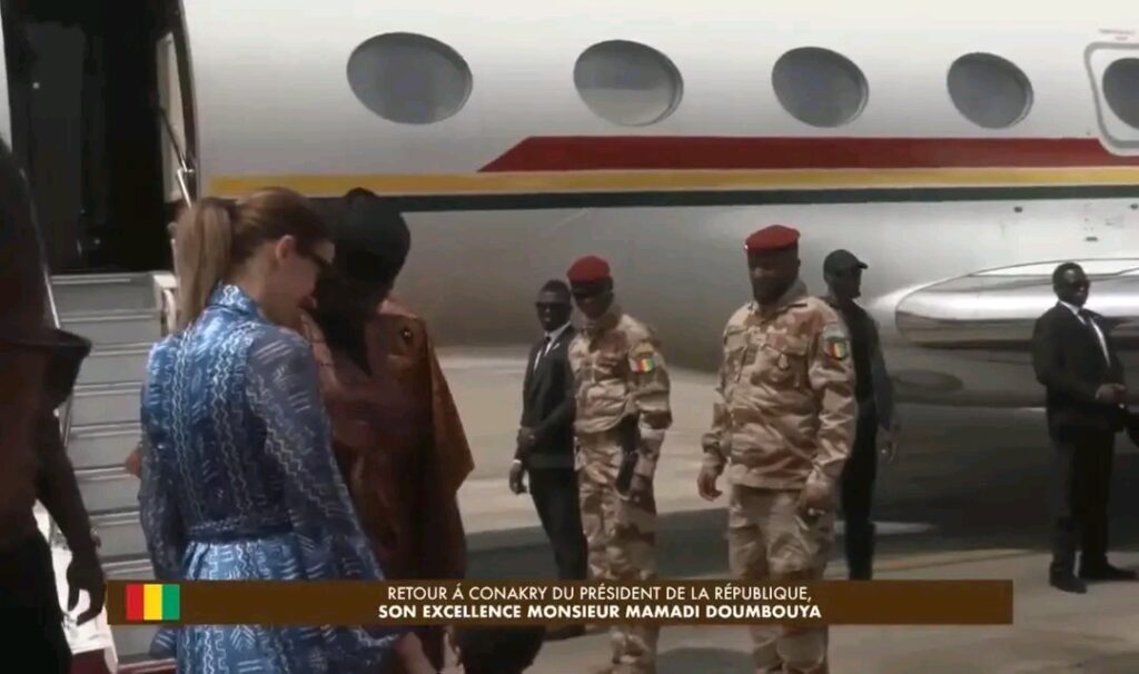 1000644587-1-1024x606 Guinée: le Président Doumbouya signe son retour.